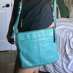 FOSSIL CROSSBODY